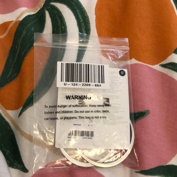 Forever 21 Silver Hoop Earrings - Picture 5 of 5